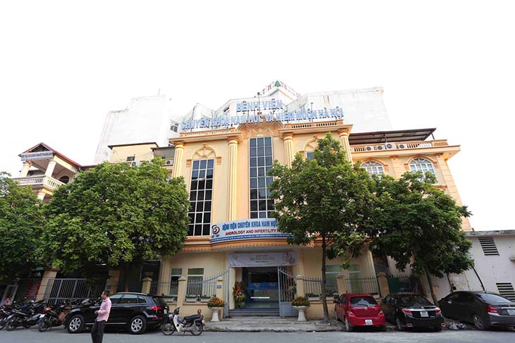 Toà nhà của bệnh viện chuyên khoa Nam học và hiếm muộn Hà Nội
