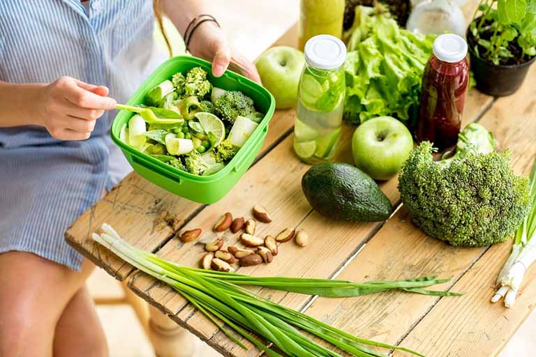 Tuân thủ chế độ ăn uống hợp lý để hỗ trợ điều trị bệnh