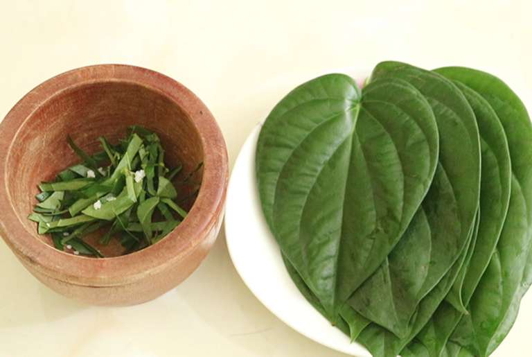 Chữa mề đay bằng lá trầu sẽ mang lại hiệu quả với trường hợp bệnh nhẹ