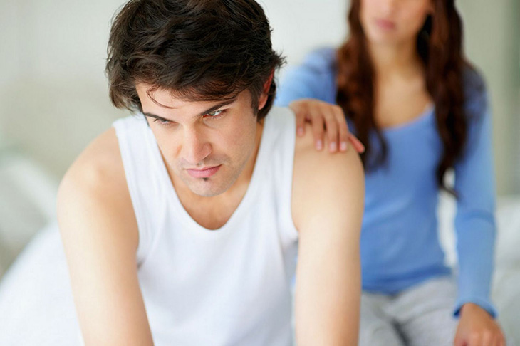 Người vợ nên làm gì khi chồng xuất tinh sớm?