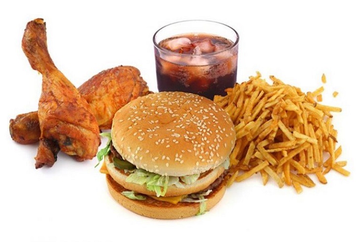 Người bệnh cần tránh các thực phẩm nhiều đạm