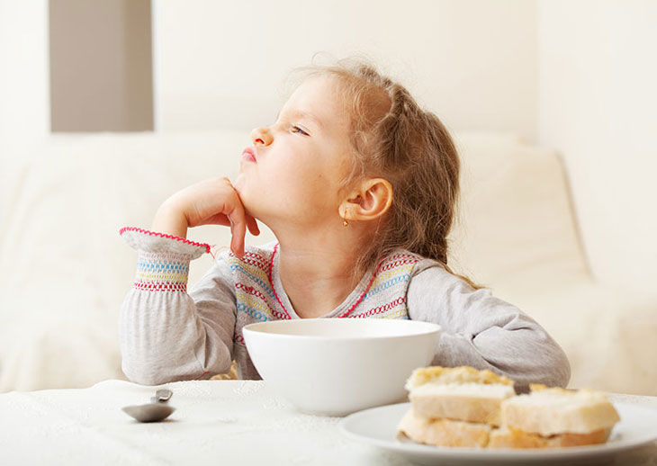 Cha mẹ cần nhận biết sớm dấu hiệu đưa trẻ đi thăm khám và điều trị sớm
