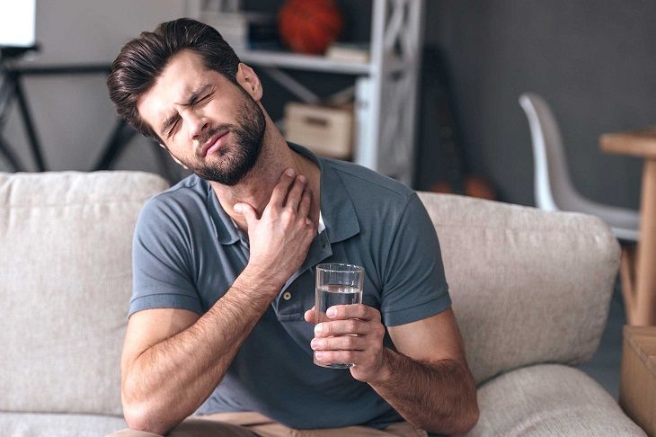 Trào ngược dạ dày gây các triệu chứng bệnh khó chịu