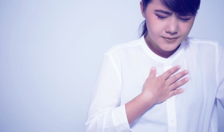Trào ngược dạ dày gây khó thở có thể xuất phát từ nhiều nguyên nhân