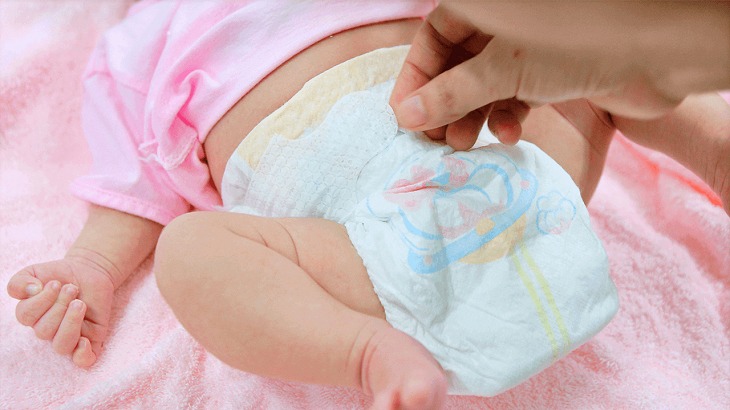 Thói quen đóng bỉm có thể khiến trẻ nổi mẩn đỏ khắp người