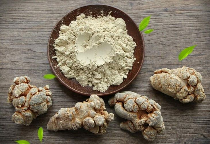 Củ tam thất bắc thường có vị thơm nhẹ đặc trưng