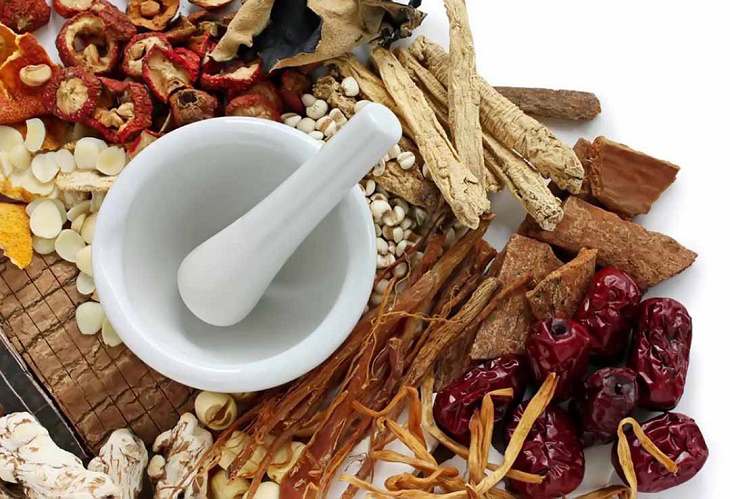 Thuốc đông y giúp cầm máu, chống viêm cho người bệnh trĩ