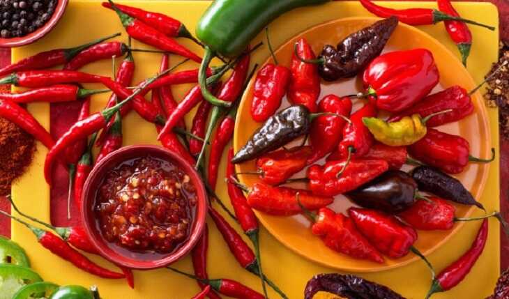 Đồ cay nóng là khắc tinh của xoang bướm