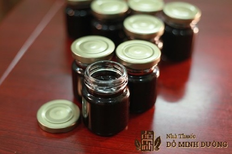 Nhà thuốc Đỗ Minh Đường tinh chế dược liệu thành dạng cao đặc Nhà thuốc Đỗ Minh Đường tinh chế dược liệu thành dạng cao đặc