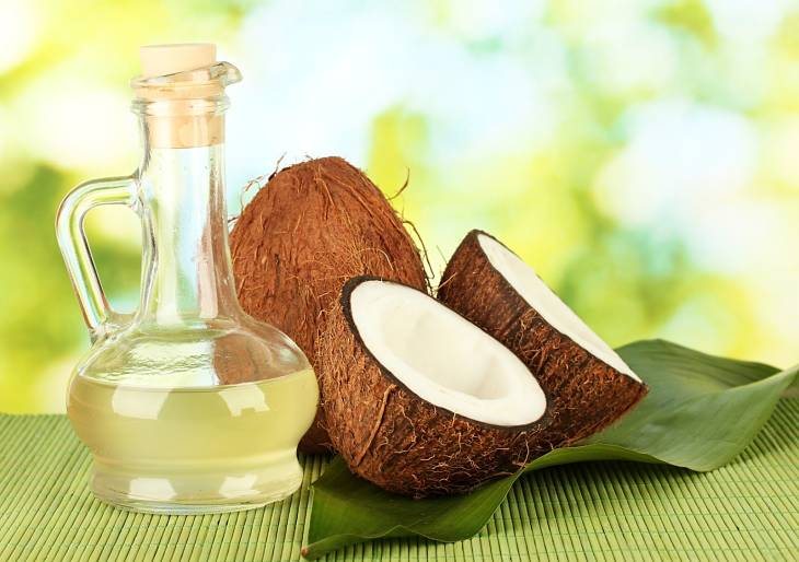 Dầu dừa có công dụng điều trị bệnh á sừng hiệu quả