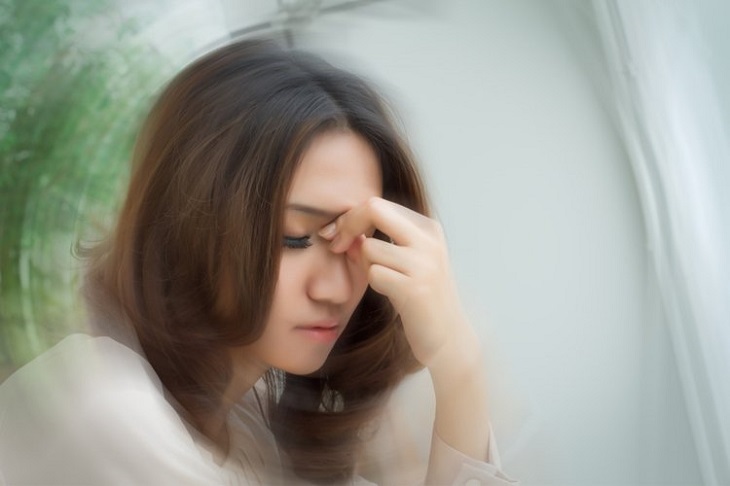 Đau đầu là triệu chứng thường gặp hàng ngày gây ảnh hưởng đến cuộc sống hàng ngày của người bệnh