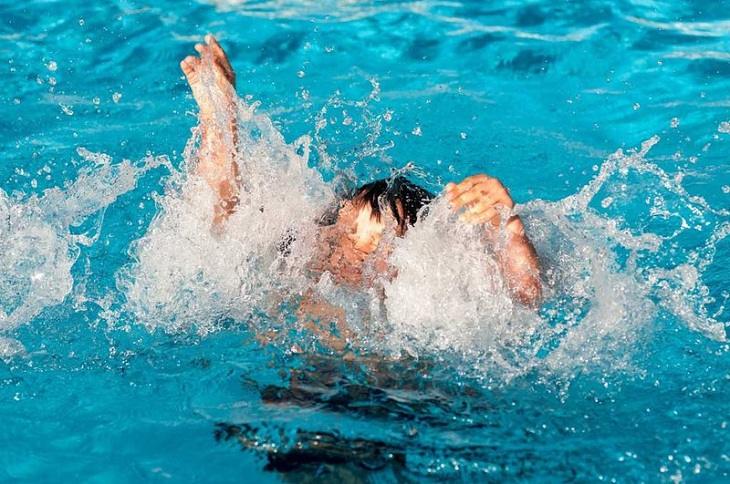 Chuột rút khi bơi khá phổ biến, ai cũng có thể gặp phải