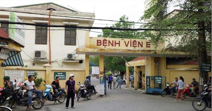 Khi bị đau dạ dày, người bệnh có thể đến thăm khám tại bệnh viện E