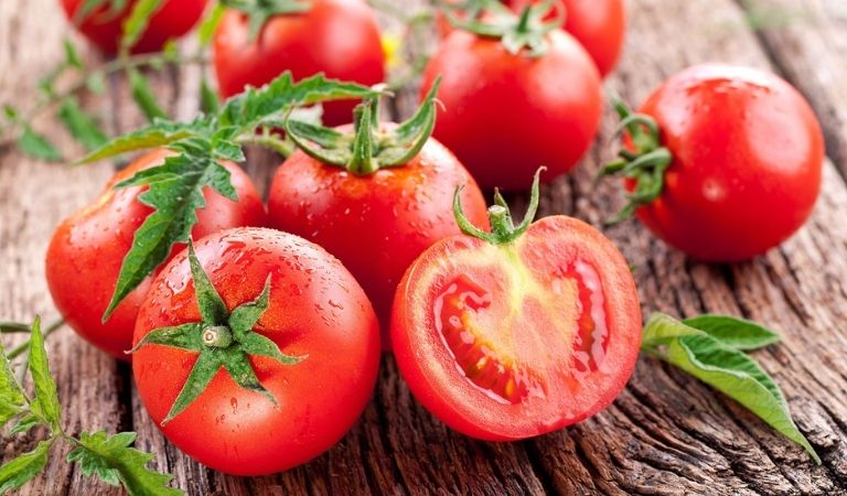 Sử dụng mặt nạ tự nhiên giúp làm giảm dầu thừa