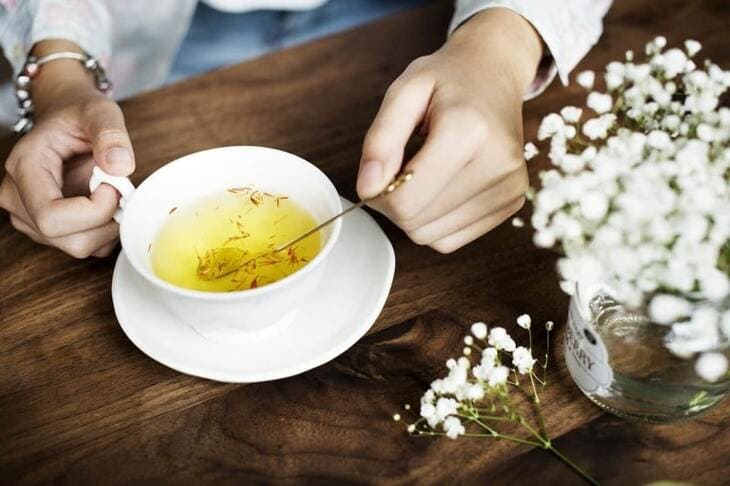 Có nhiều nguy hiểm khi uống nhụy hoa nghệ tây sai cách