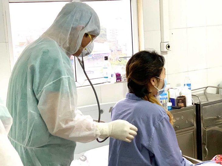 Cần thực hiện biện pháp phòng ngừa cho nhân viên y tế