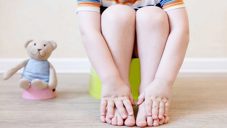 Hội chứng táo bón kéo dài gây ra nhiều ảnh hưởng về sức khỏe, tâm lý