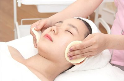 Liệu trình chăm sóc da tại Trung tâm Da liễu Đông y Việt Nam sẽ giúp trị mụn trứng cá hiệu quả
