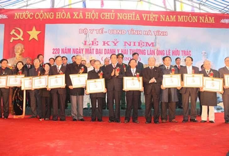 giai-thuong-hai-thuong-lan-ong