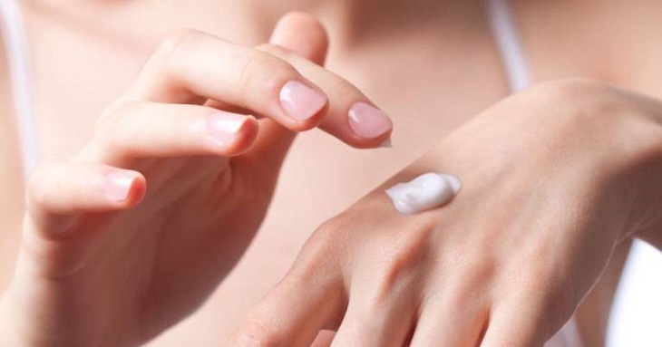 Cách chữa bệnh vẩy nến á sừng bằng các loại thuốc bôi tại chỗ