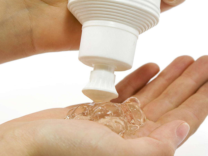 Gel bôi trơn tự chế giúp hỗ trợ các cặp đôi trong trường hợp bất khả kháng