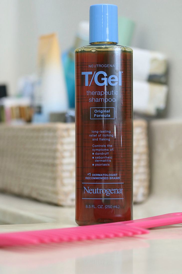 Neutrogena TGel Therapeutic làm giảm gàu, chống viêm, rụng các mảng bám Neutrogena TGel Therapeutic làm giảm gàu, chống viêm, rụng các mảng bám