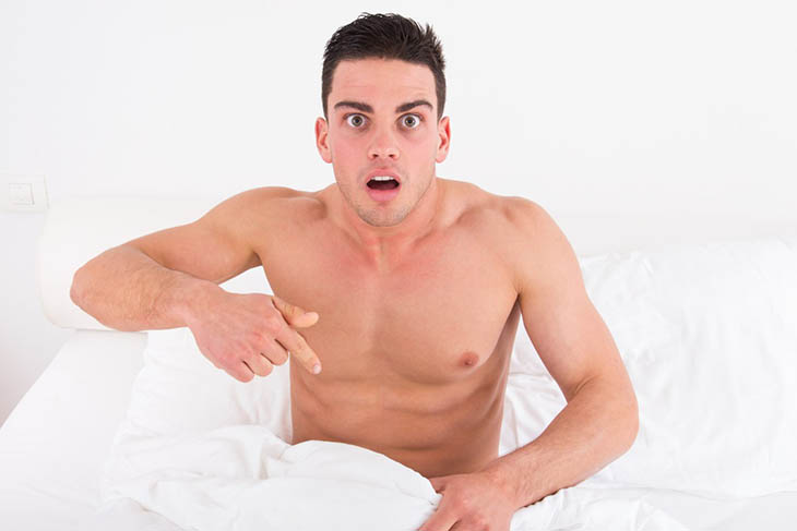 Dấu hiệu khi chàng muốn làm chuyện ấy nhất khi "cậu nhỏ" đã dựng đứng