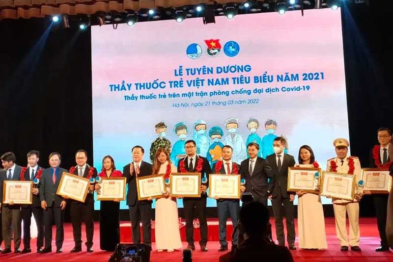 giai-thuong-thay-thuoc-tre-viet-nam