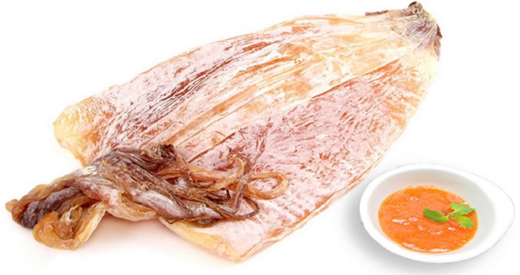 Người mắc bệnh ho cả mực khô hay mực tươi đều có thể ăn được 