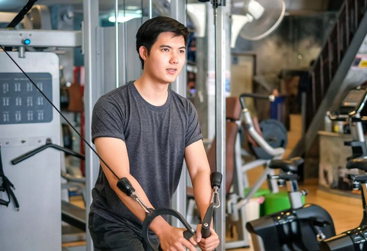 roi loan tien dinh o nguoi tre