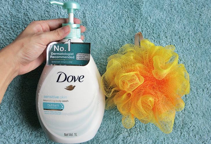 Dove Sensitive Skin là dòng sữa tắm được người tiêu dùng Việt Nam ưa chuộng Dove Sensitive Skin là dòng sữa tắm được người tiêu dùng Việt Nam ưa chuộng