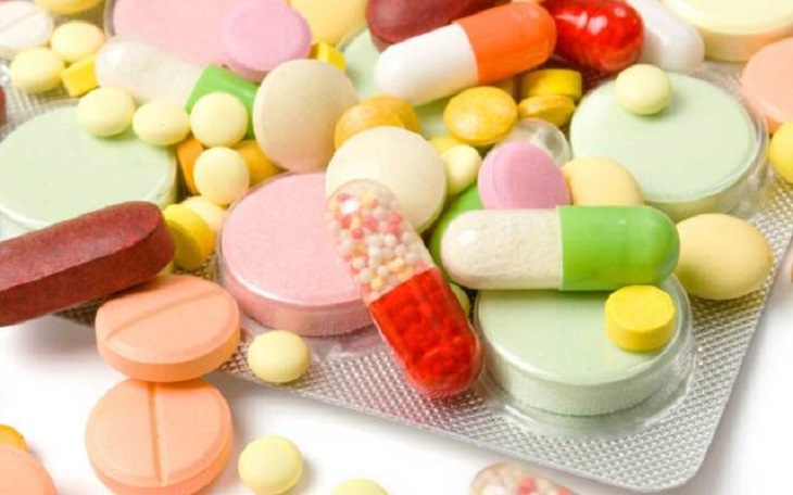 Bên cạnh nhóm thuốc kháng sinh Cephalosporin, người bệnh cũng có thể được kê đơn thuốc Cotrimoxazol để điều trị sỏi thận do nhiễm trùng Bên cạnh nhóm thuốc kháng sinh Cephalosporin, người bệnh cũng có thể được kê đơn thuốc Cotrimoxazol để điều trị sỏi thận do nhiễm trùng