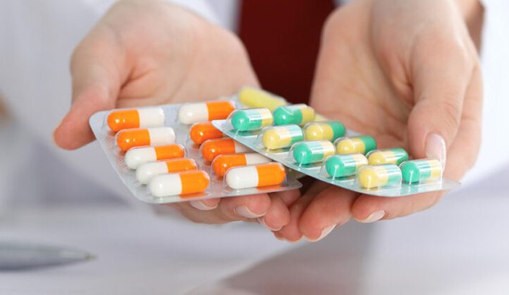 Thuốc uống Corticosteroid giúp giảm viêm, giảm ngứa hiệu quả