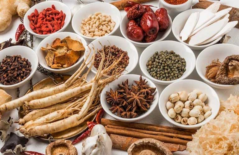 Đông y chữa viêm amidan sử dụng thảo dược lành tính, an toàn