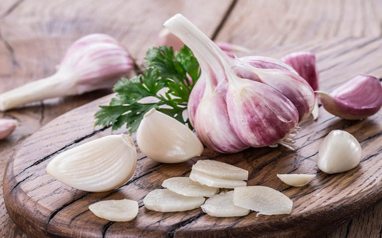 Tỏi chữa bệnh á sừng hiệu quả cao, an toàn