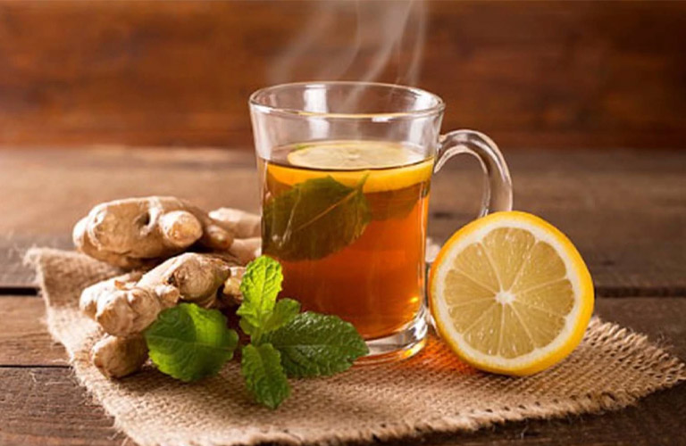 Trà gừng giúp giảm đau, đồng thời tăng cường lưu thông máu